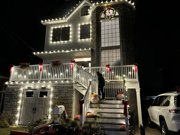 Residential Christmas light installation by the Holiday Lights Decor network