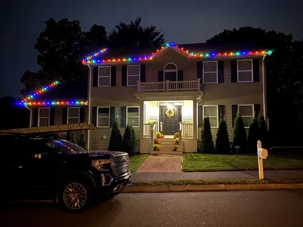 Residential Christmas light installation by the Holiday Lights Decor network