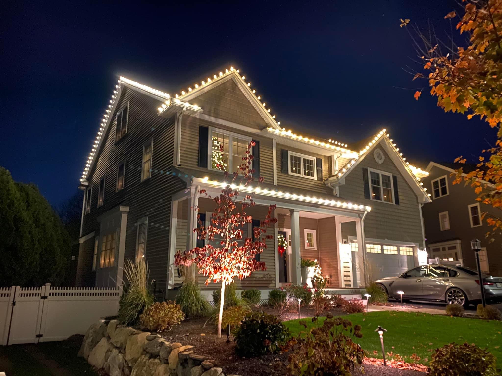 5 Reasons Why Quality Matters Choosing Energy-Efficient Holiday Lights for Your Home